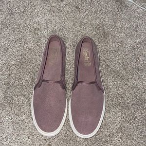 slip on mauve colored keds